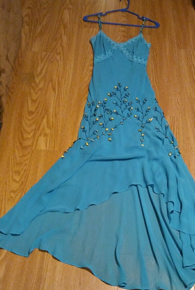 SUE WONG FISHTAIL HANDBEADED DRESS